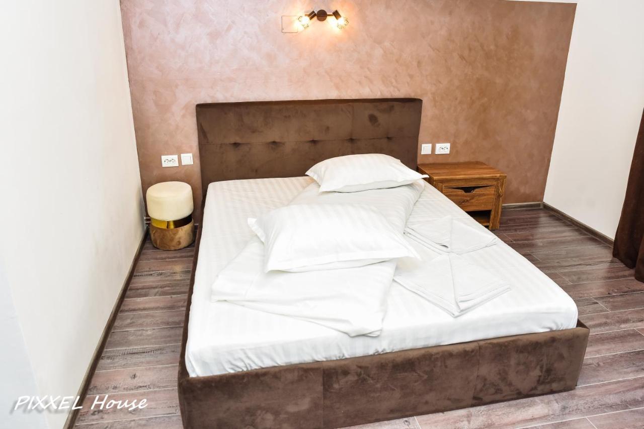 Pixxel House 호텔 모시유드서스 외부 사진